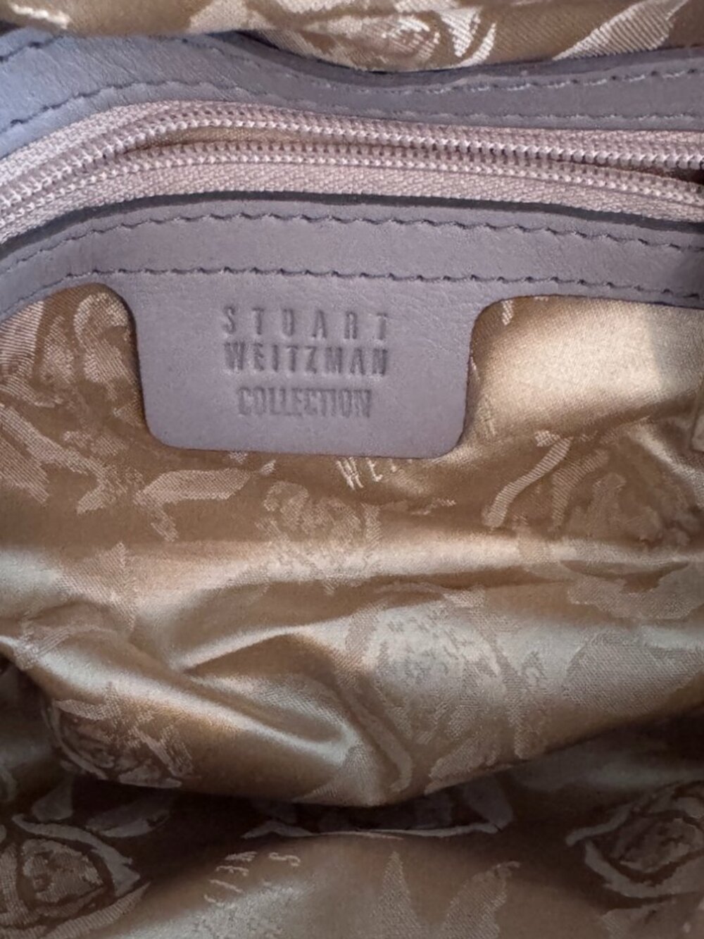 Stuart Weitzman Vintage Pleated Satin Evening Clutch w/Gold Chain, Gray/Silver - Picture 5 of 9